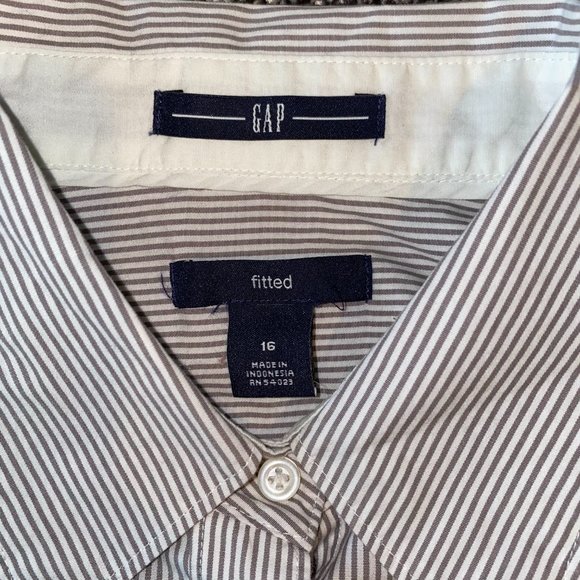 Gap Women's Fitted Stripped Button Long Sleeve Shirt Size 16 - Picture 4 of 6